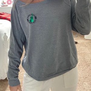 PINK New York City long sleeve